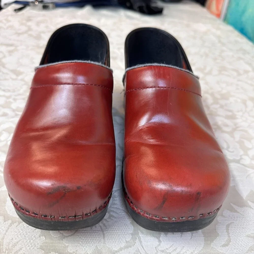 Dansko Red Clogs - Picture 3 of 8